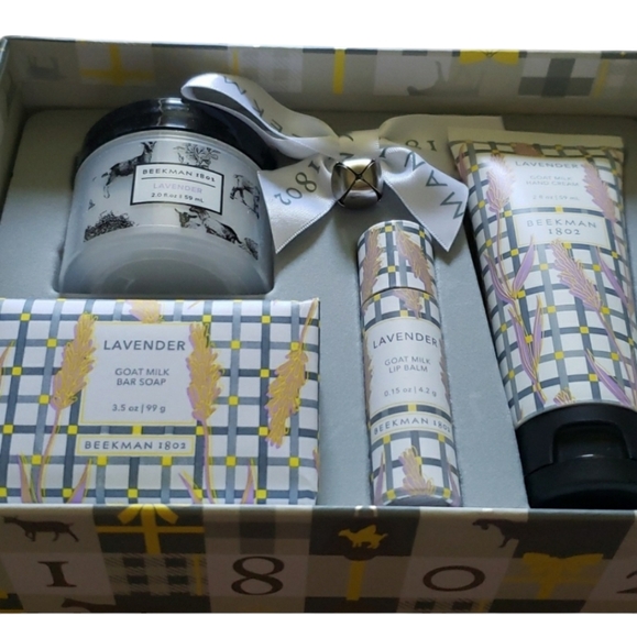 Beekman 1802 Other - Beekman 1802 Lavender Goat Milk Gift Starter Body Care Kit